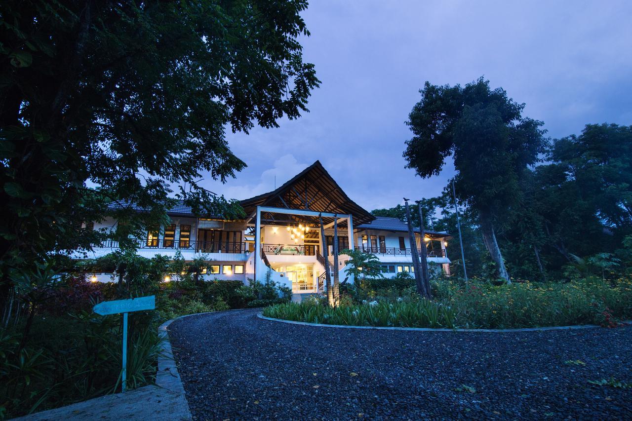 Bajo Komodo Eco Lodge Labuan Bajo Extérieur photo